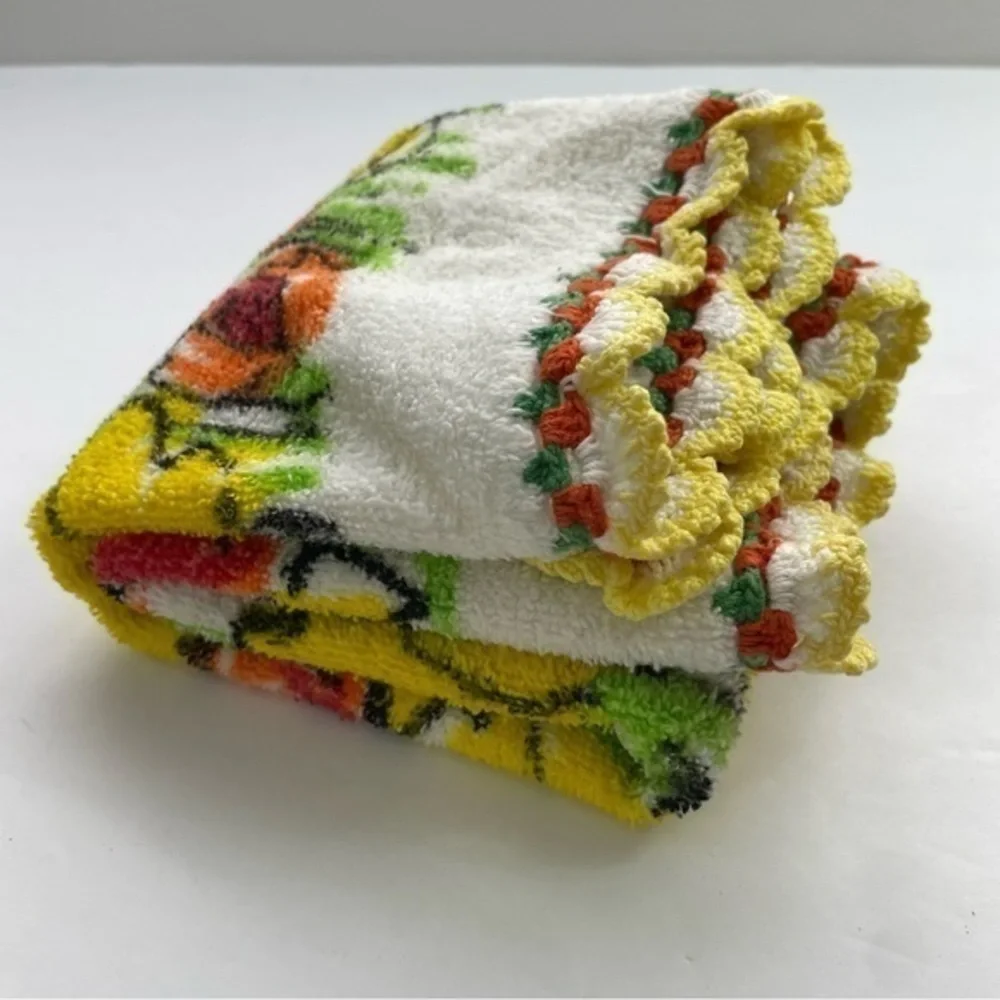 Yellow floral crochet trim‎ hand towel